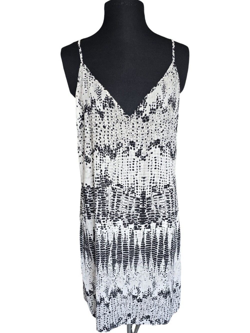 WHBM Black and White Abstract Strappy Slip Dress Size 8 Party Date Night Wedding